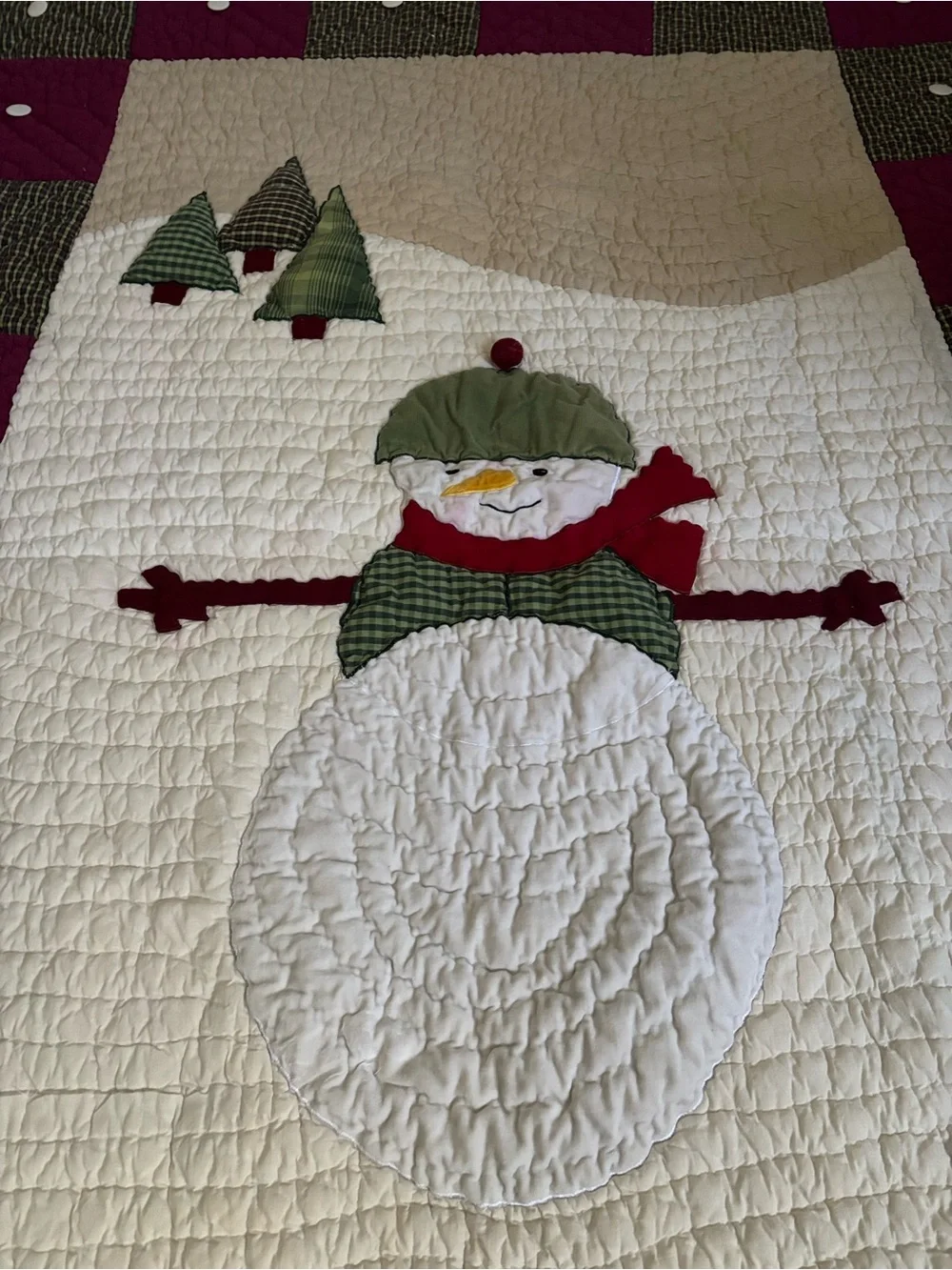 Vintage Snowman Quilt Throw in White, Green & Burgundy